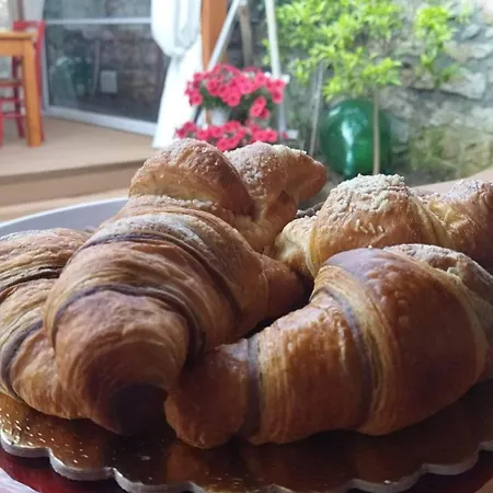 Alojamento de Acomodação e Pequeno-almoço Mario Relais
