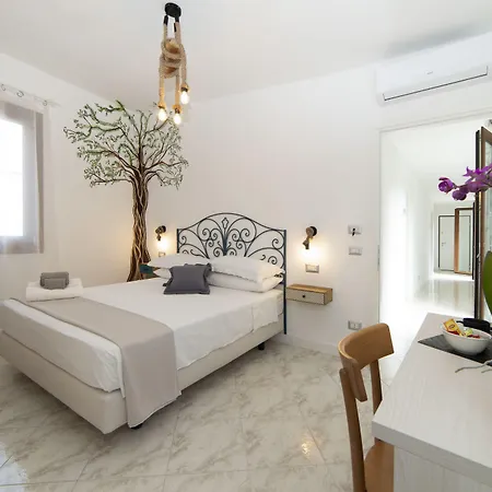 Mario Relais Bed & Breakfast 4*